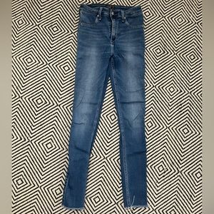 Abercrombie and Fitch Simone High Rise Jean Legging